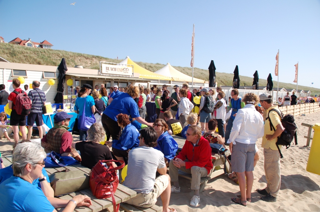 Uitblazen in strandtent Beach End in Noordwijk