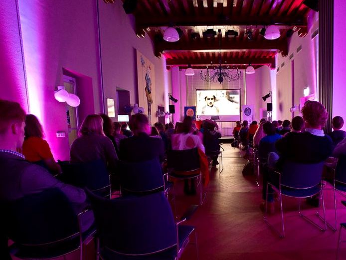 Filmvoorstelling voor volwassenen tijdens Kinderrechtenfilmfestival 2014